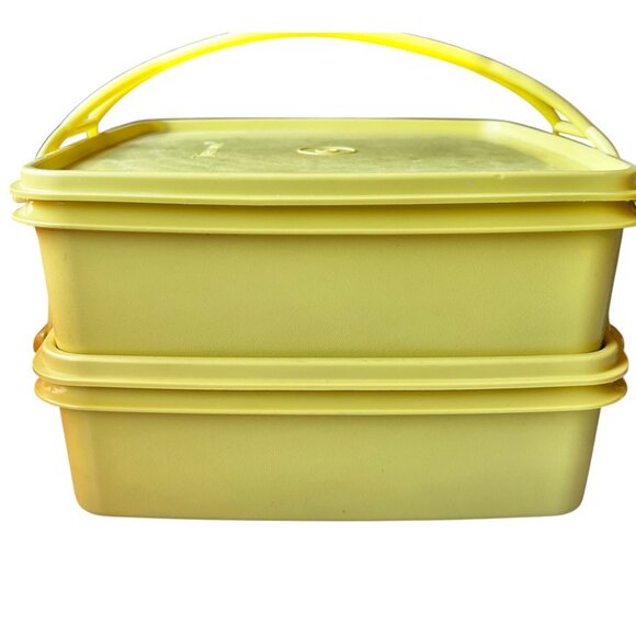 Tupperware Portable Food Set With Insets & Handle - Yellow Plastic Containers - Picture 3 of 12
